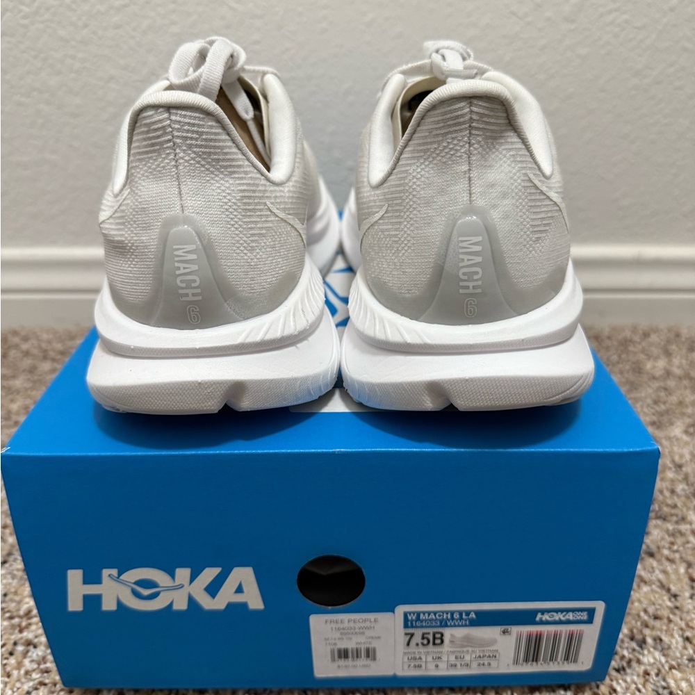 Hoka One One Mach 6 White Running Shoes Sneaker 7.5B EUC
